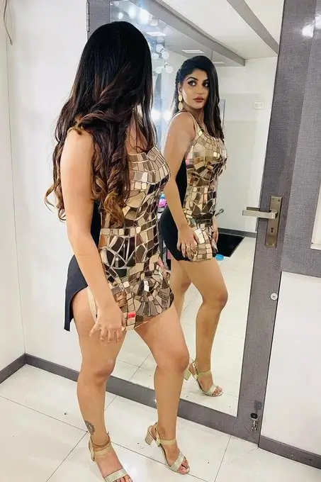 Escorts in Empire Hotel Islamabad